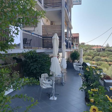 Villa Teo Kalamata Exterior foto